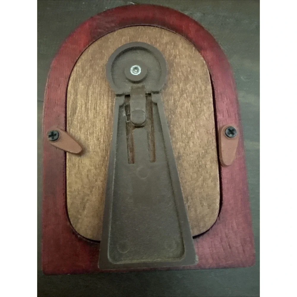 Small Vintage Arched Wood Picture frame 2